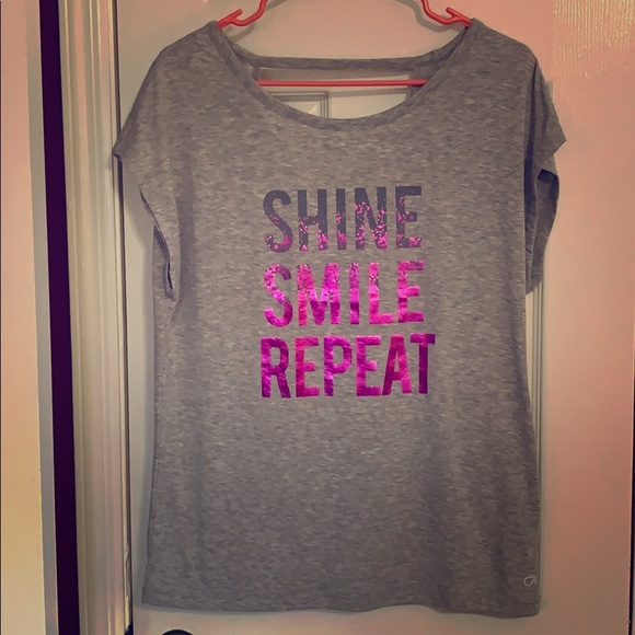 Gap Fit Cool Dry “V” Open Back shirt - Picture 1 of 6